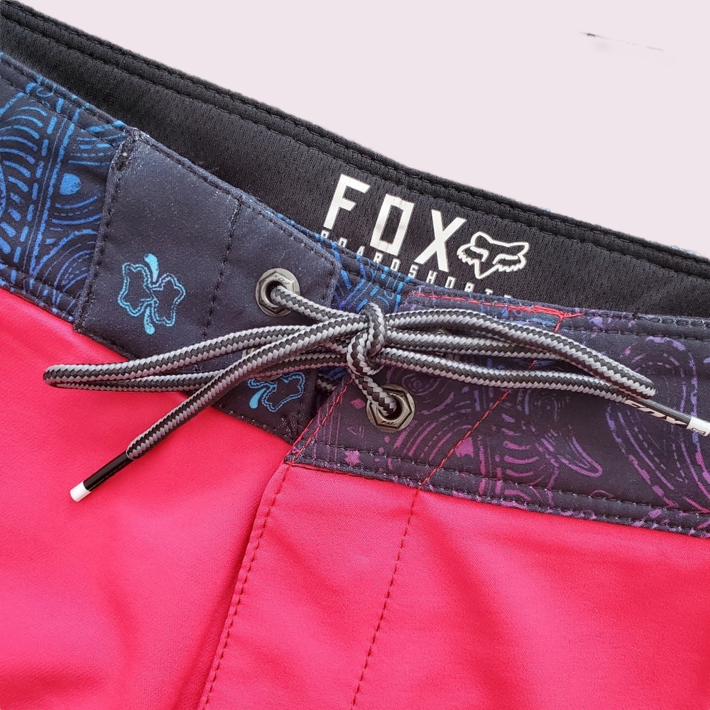 NWOT- FOX RACING - Boardshort - 32 - Picture 5 of 8